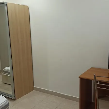 Intero Esmeralda Apartament